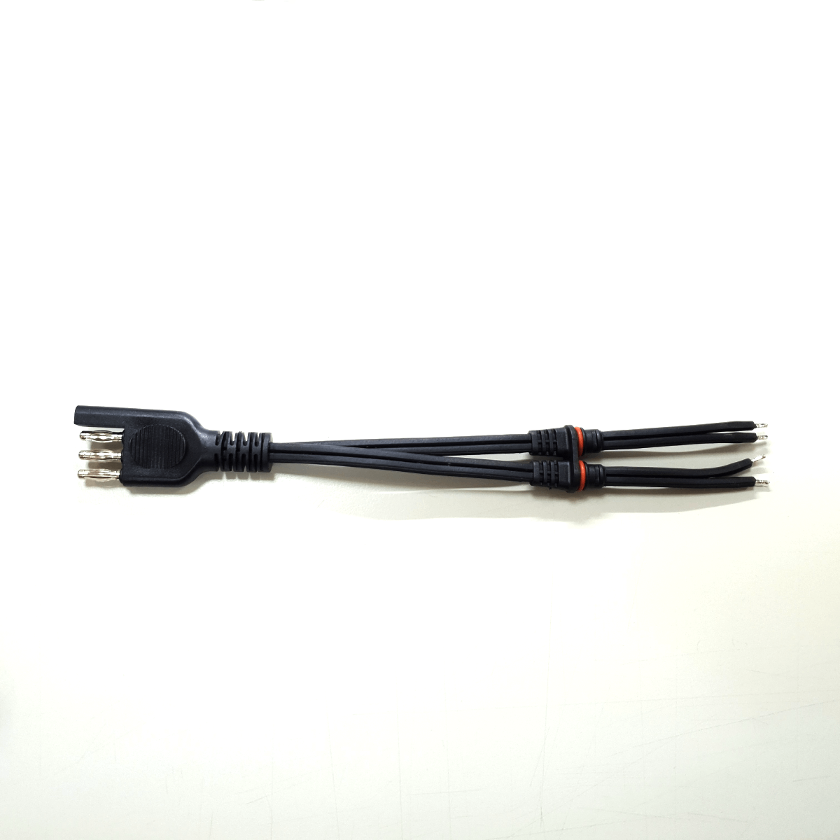 バッテリー充電システム ホスト ケーブル (耐油)